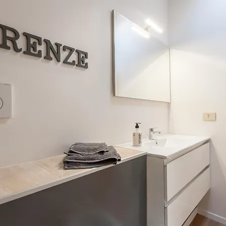 Raffaello Charming Near Duomo Square Florencie